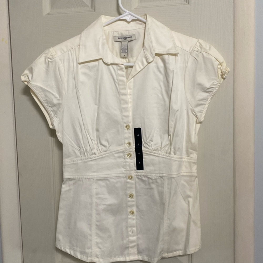 Banana republic blouse size 4